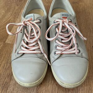 Ecco Light Gray Leather Sneakers with Orange-Trim White Laces  - EU 36
